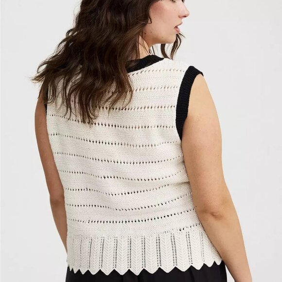 Torrid Contrast Trim Knit Pointelle Sweater Vest Preppy in Whisper White 2X - Picture 3 of 14